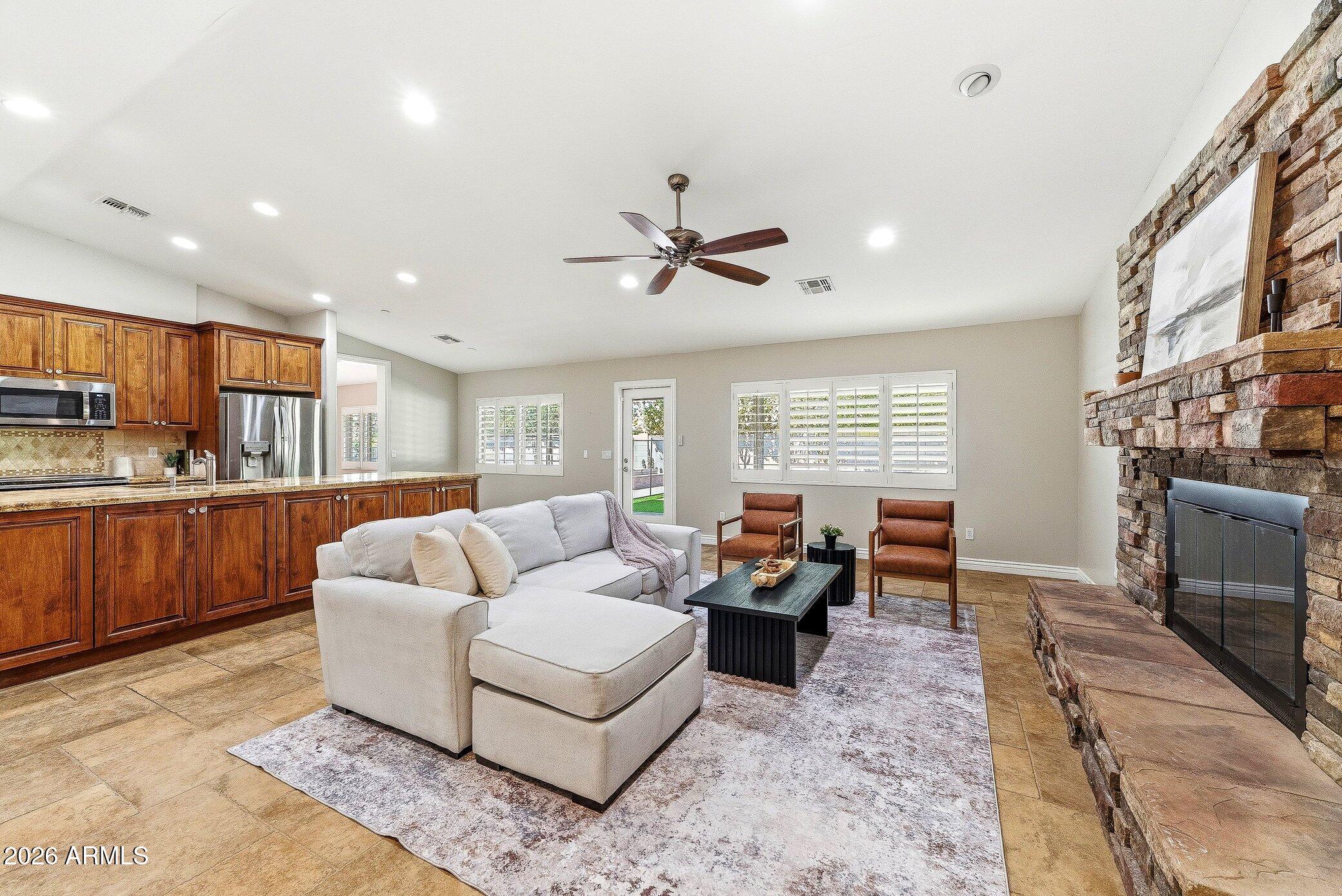 MCCORMICK RANCH - Residential