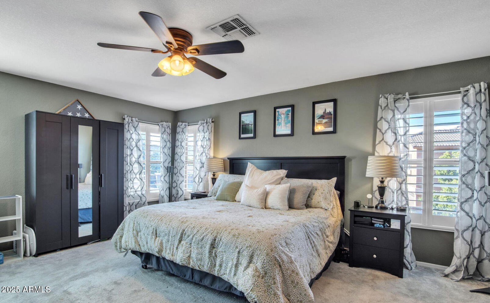 2302 E PARAISO Drive