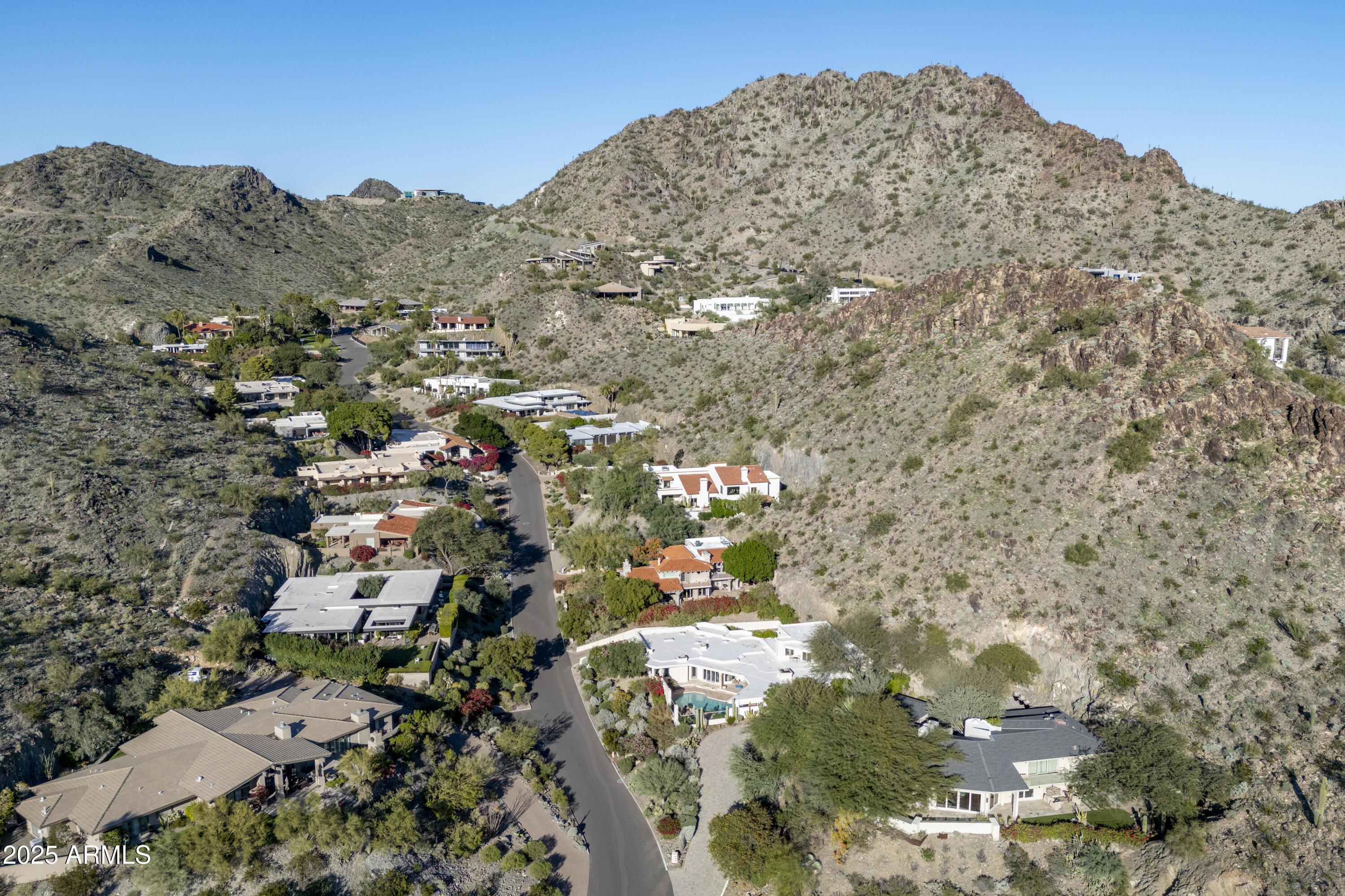 3500 E LINCOLN Drive 17