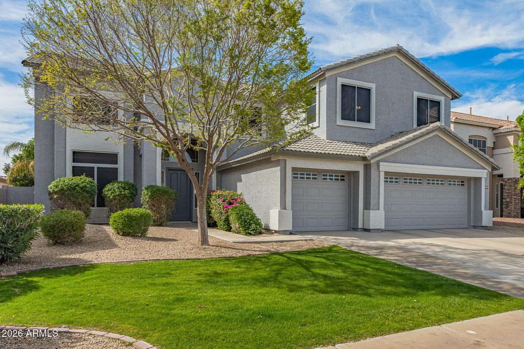 Photo of 25674 N 68th Drive, Peoria, AZ 85383 (MLS # 6992892)