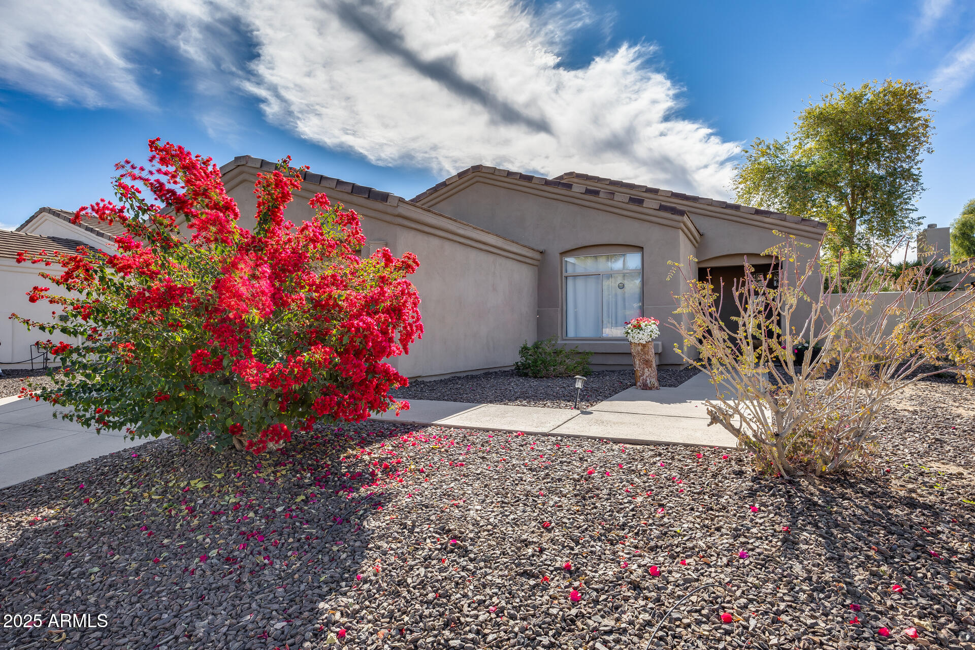 2023 E BEAUTIFUL Lane