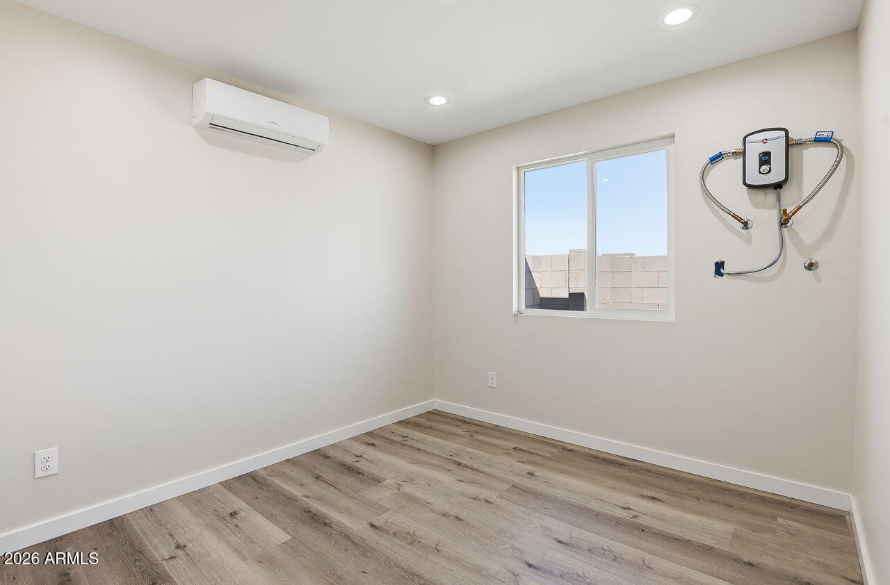 arizona city unit seven - Residential