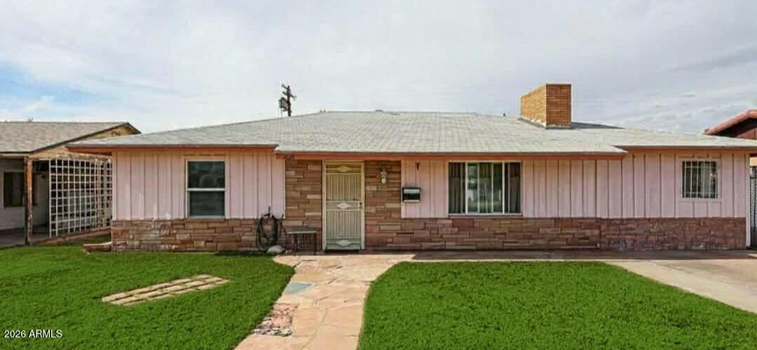 1818 N 21ST Place