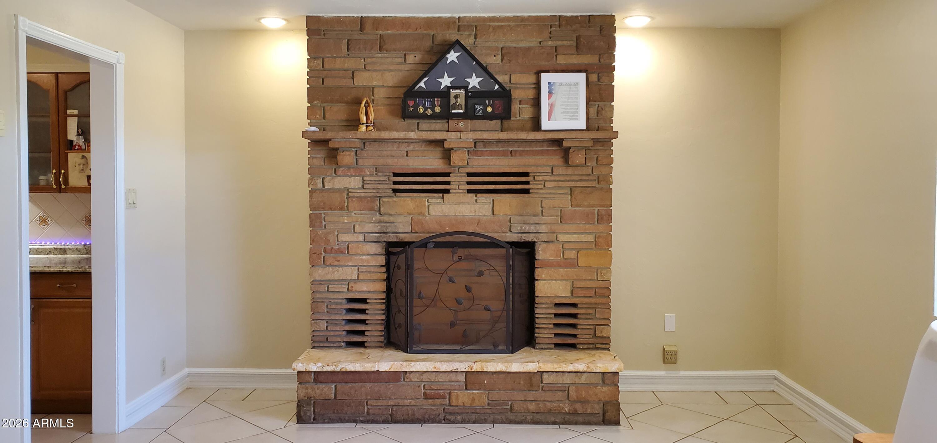 1818 N 21ST Place
