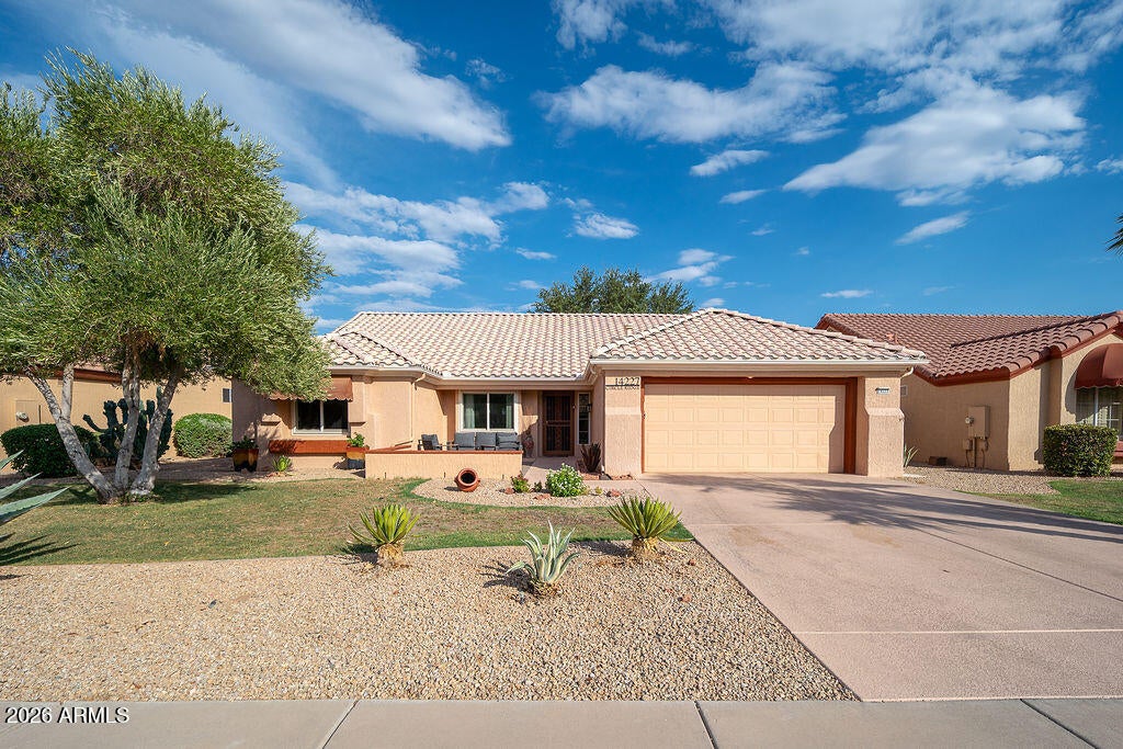 Photo of 14227 W Circle Ridge Drive, Sun City West, AZ 85375 (MLS # 7081221)