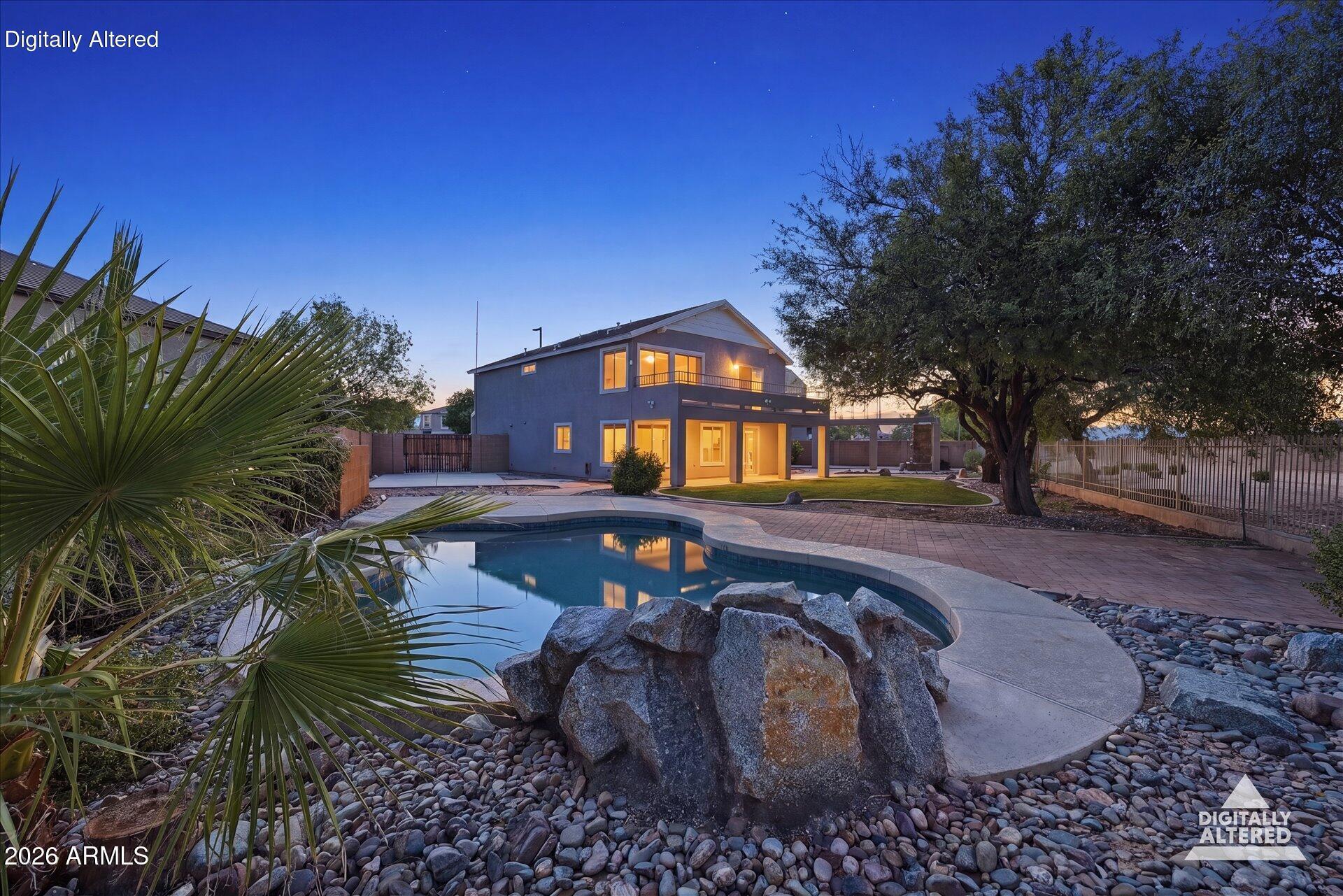 2521 E DUBLIN Court