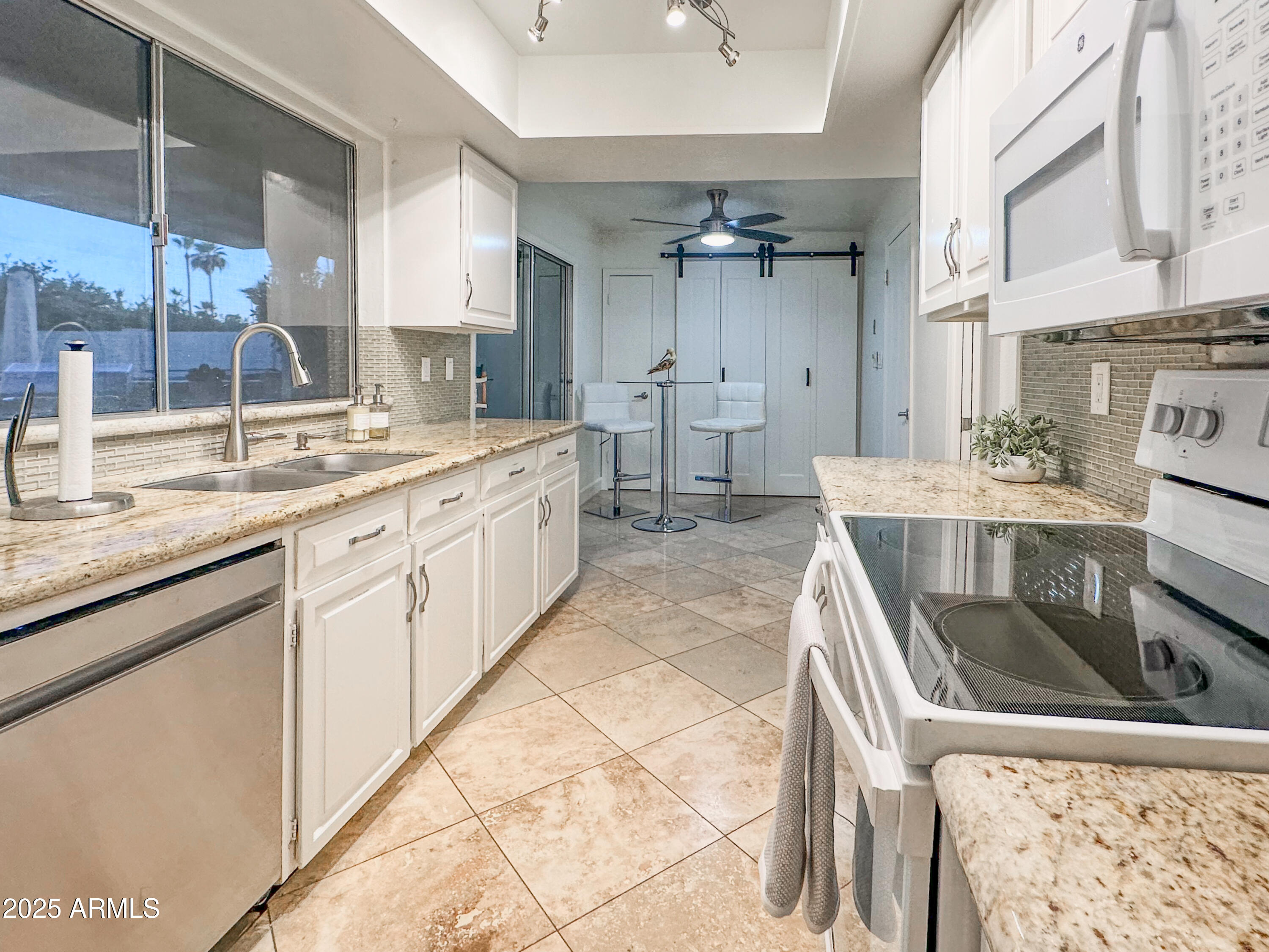 Homes 3 6639 E PERSHING Avenue