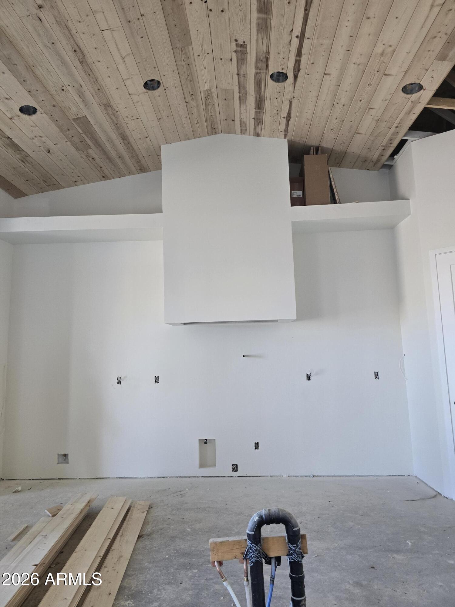 612 E AMBER SUN Drive