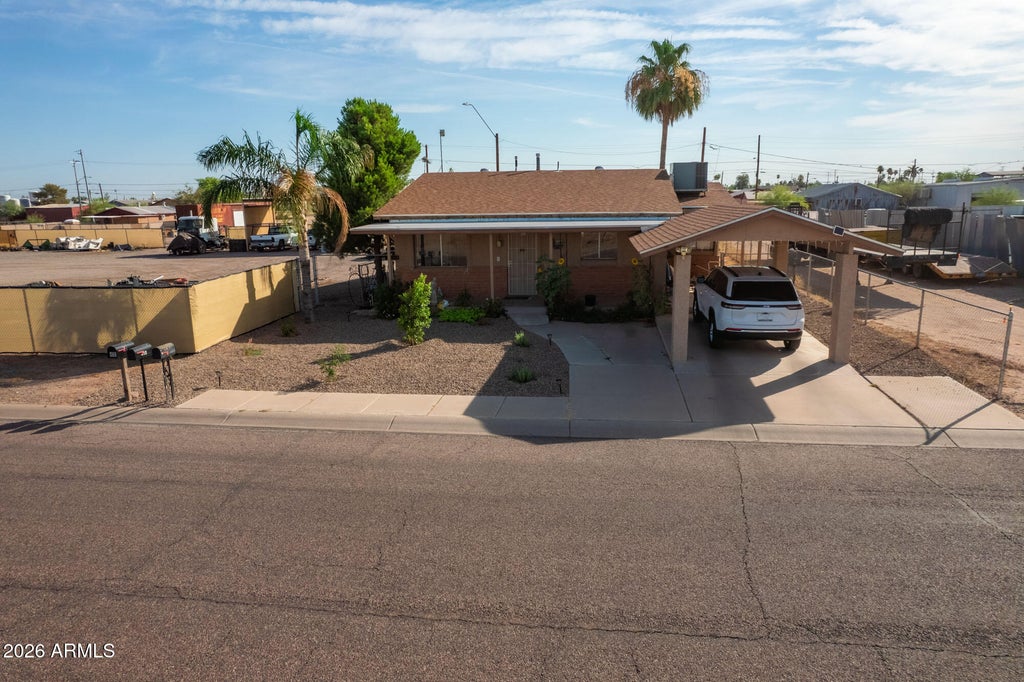 Photo of 406 W 2nd Avenue, Casa Grande, AZ 85122 (MLS # 7068142)