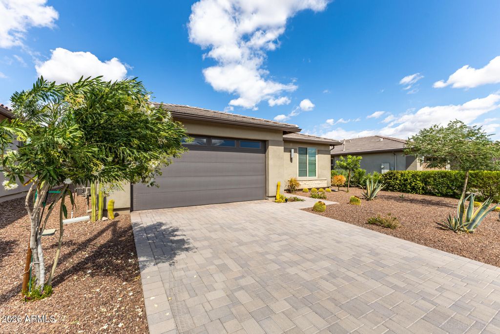 Photo of 13358 W Palo Brea Lane, Peoria, AZ 85383 (MLS # 6997359)