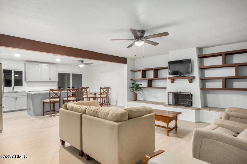 758 Kachina Drive