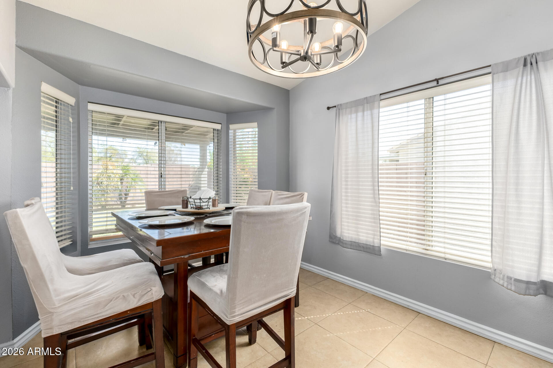 735 S WINTHROP Circle