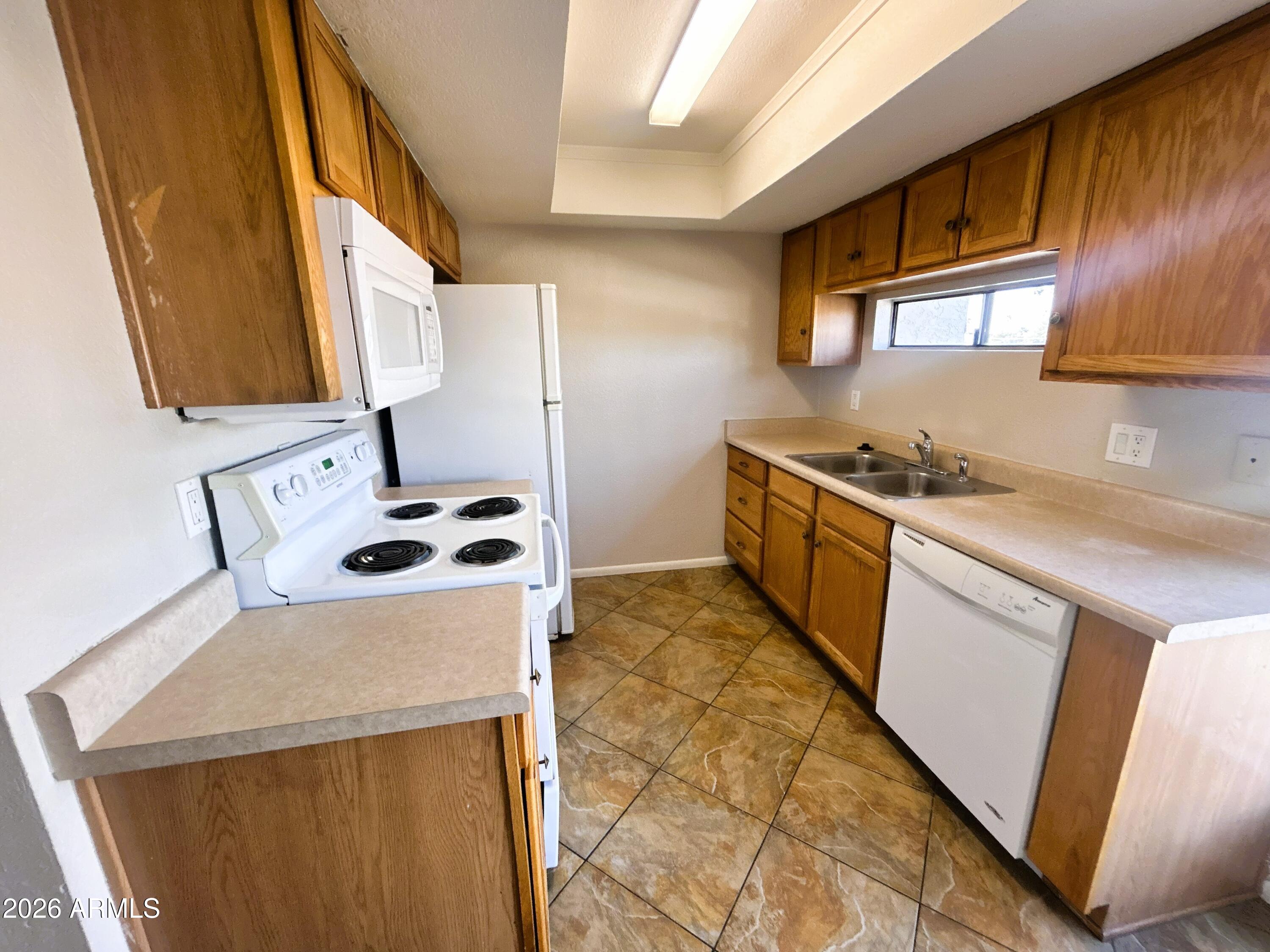 3301 E EARLL Drive 225