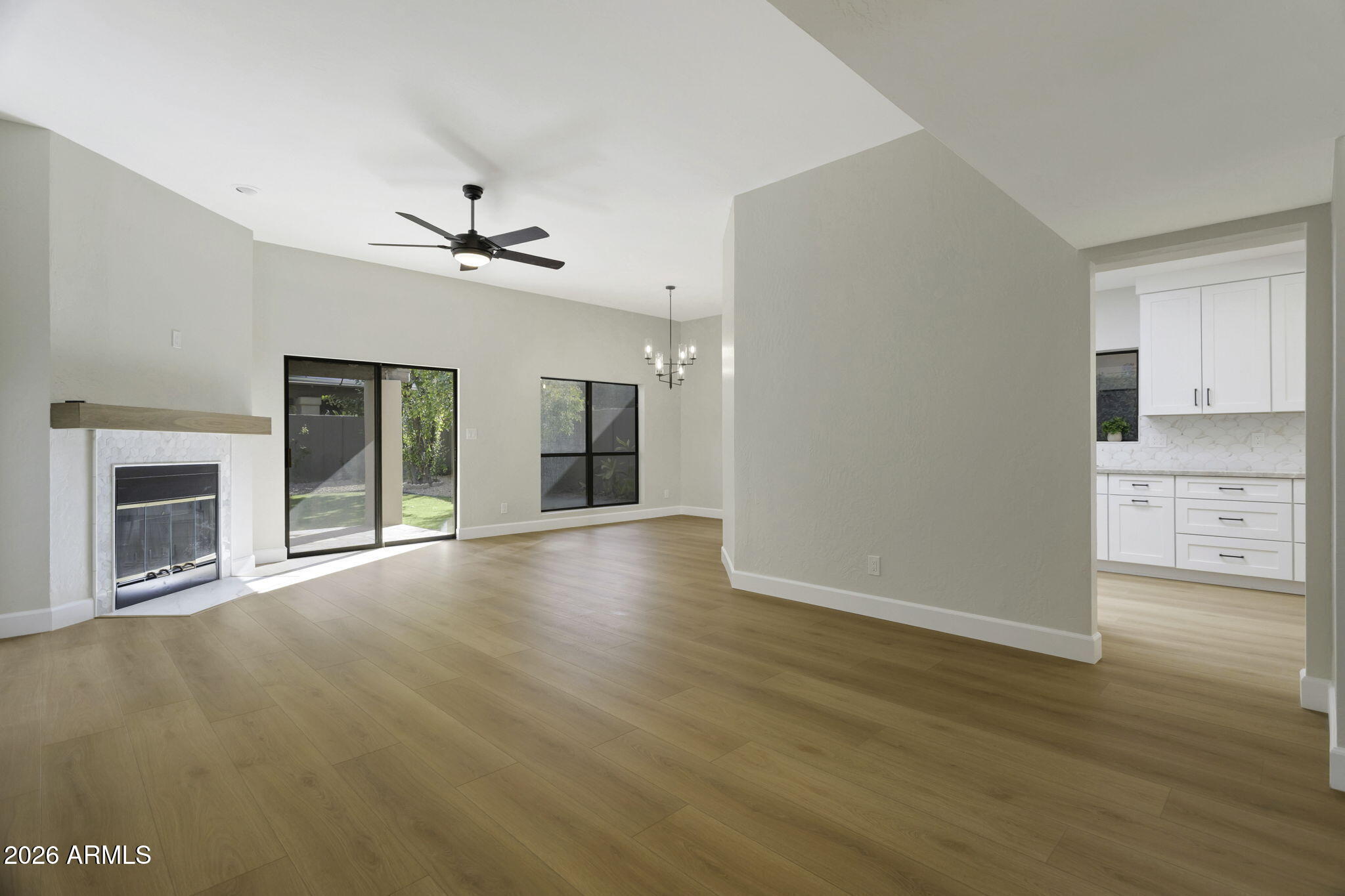 4109 E ALTADENA Avenue