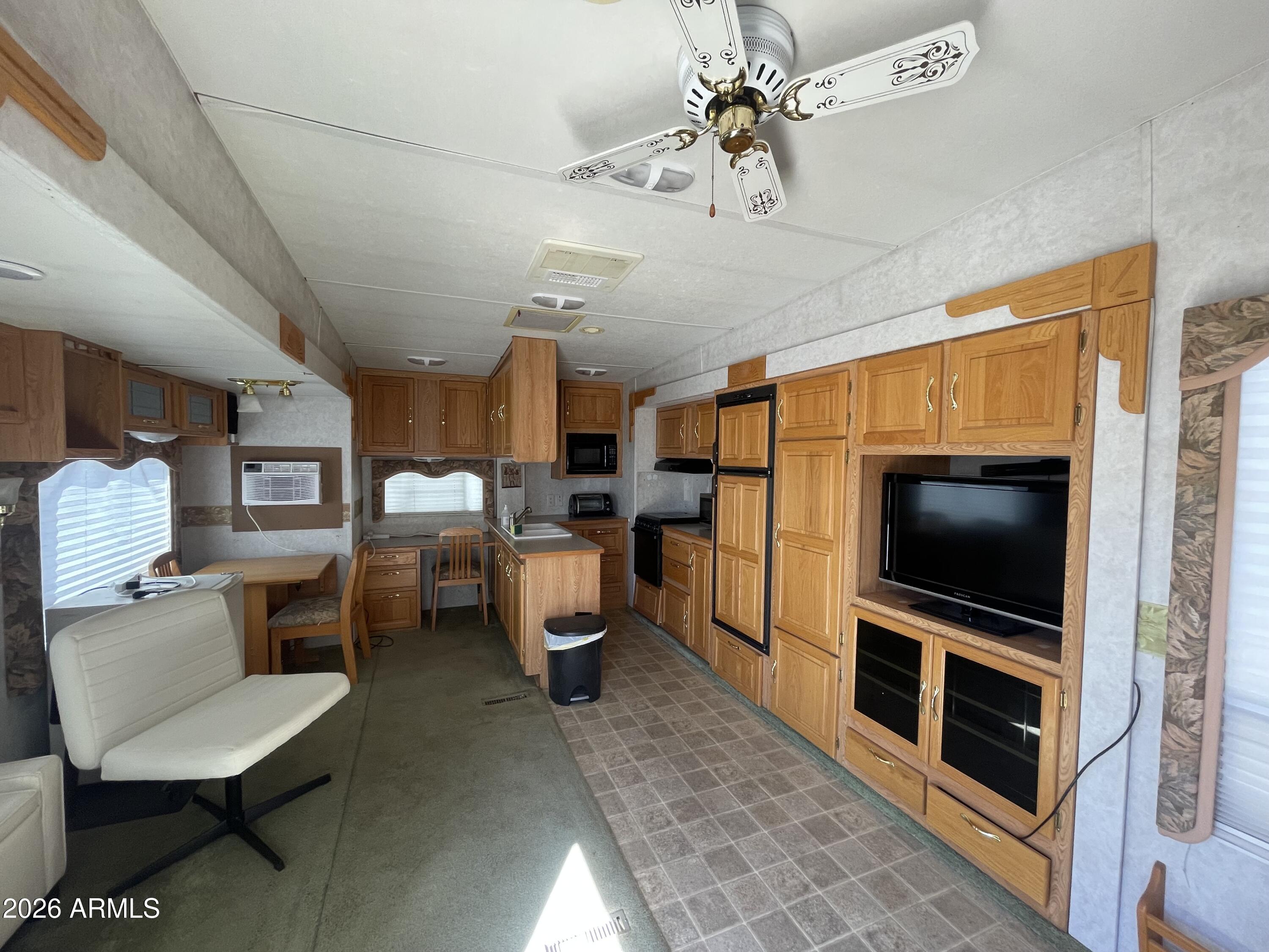 202 E PALO VERDE Lane