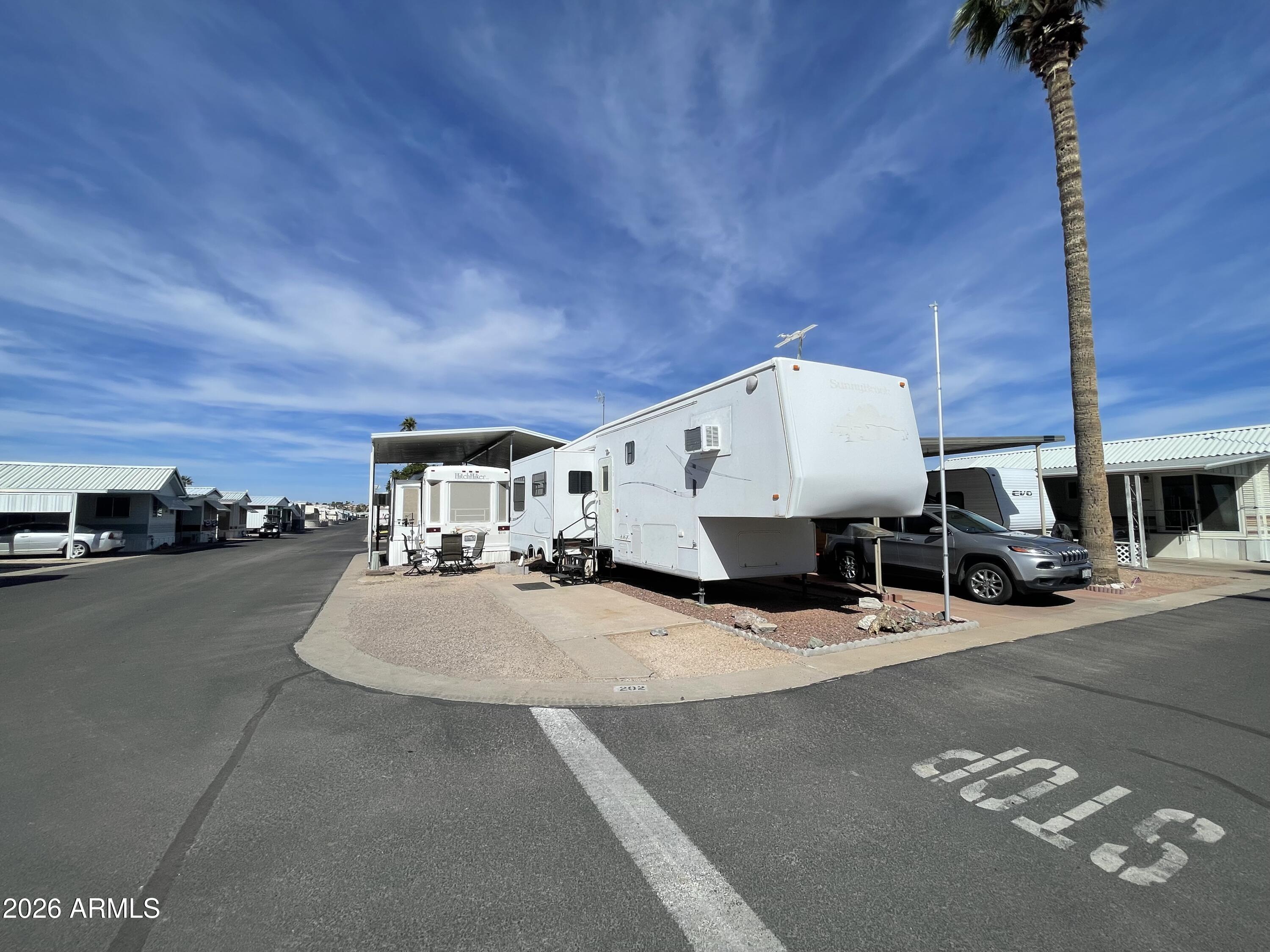 202 E PALO VERDE Lane