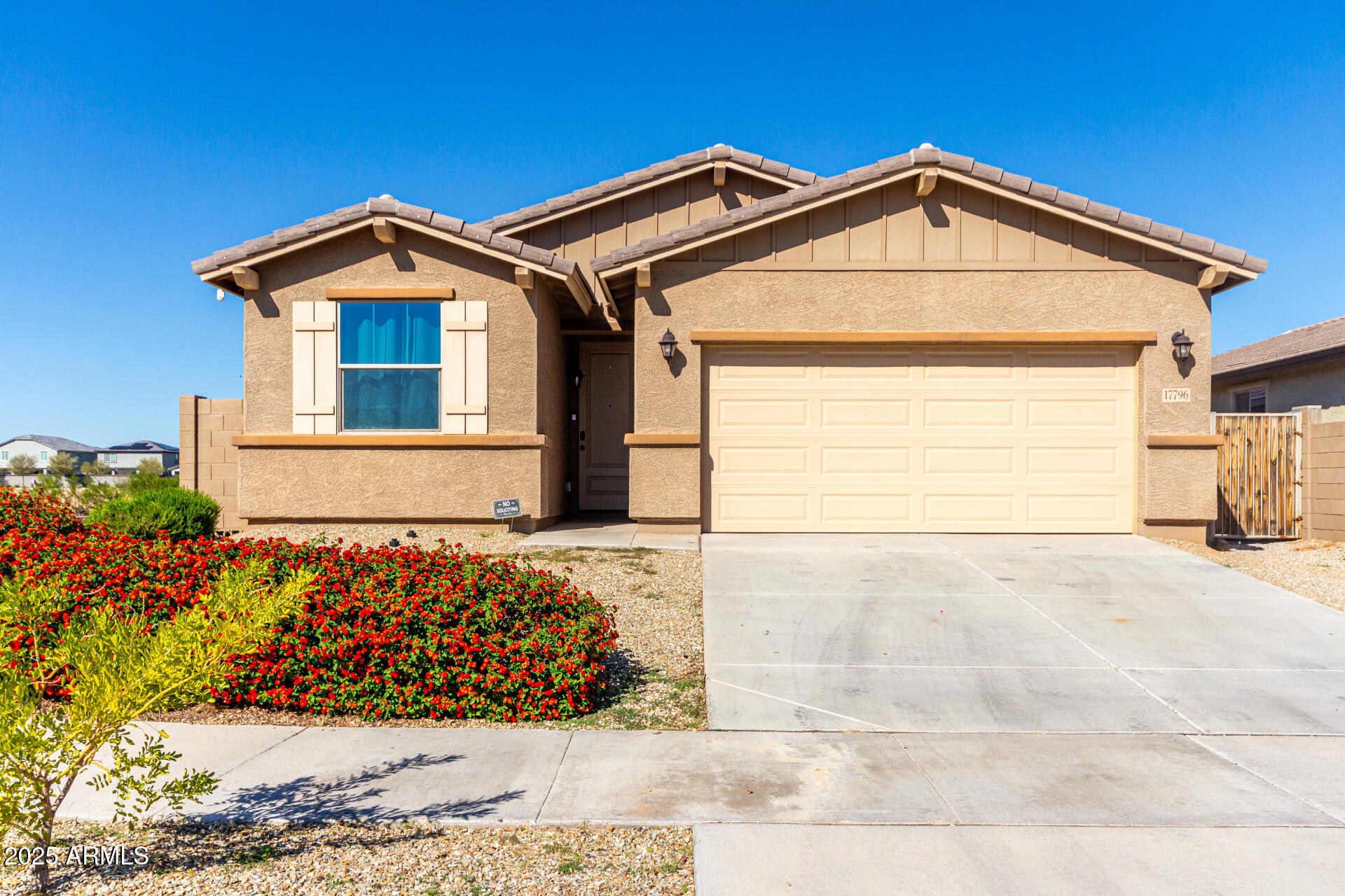 Homes for Sale in Queen Creek Arizona 2 17796 W ROBIN Lane