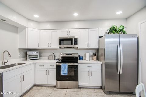 2064 S FARNSWORTH Drive 43 Mesa AZ 85209