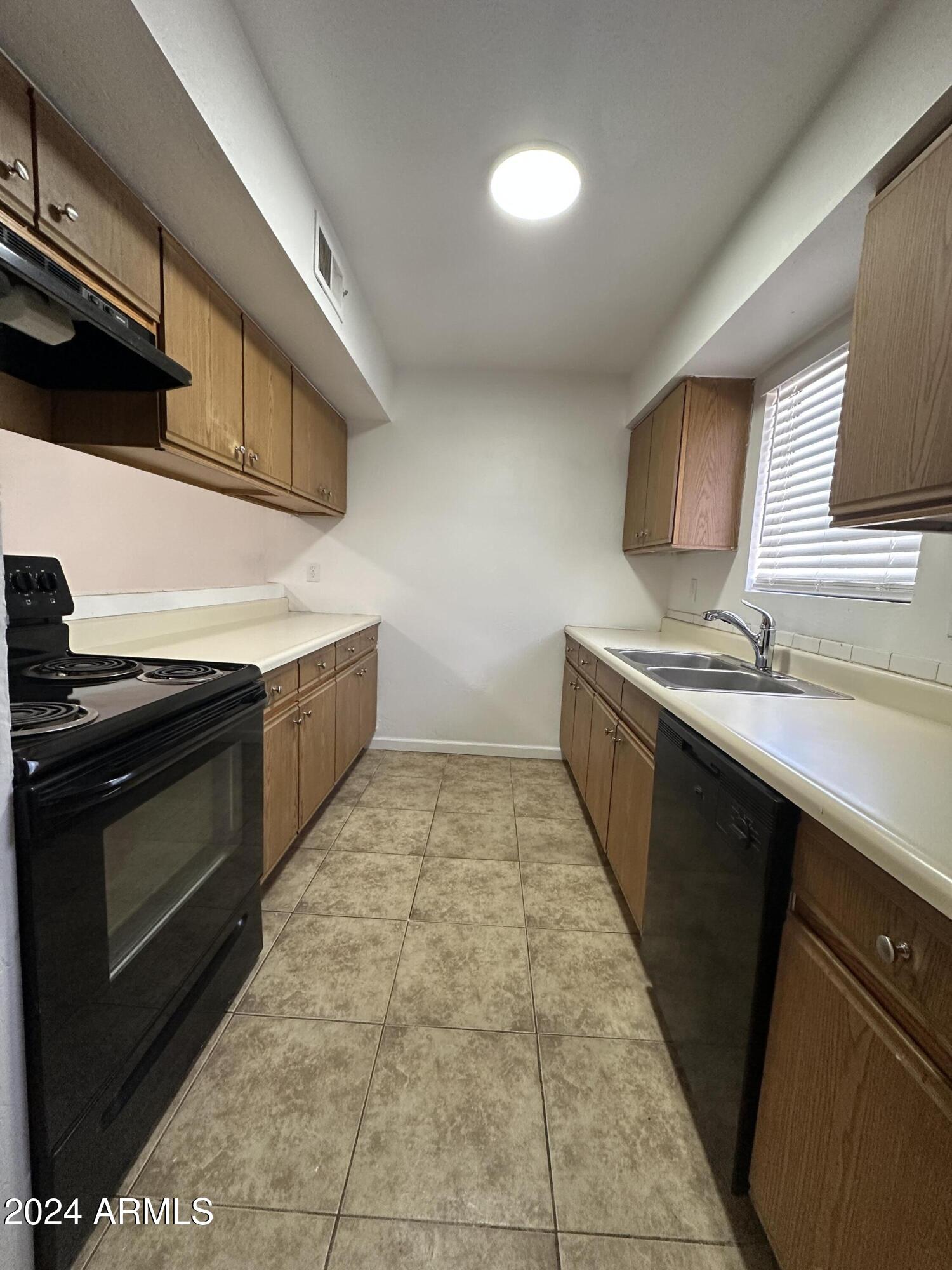 2650 E MCKELLIPS Road 224