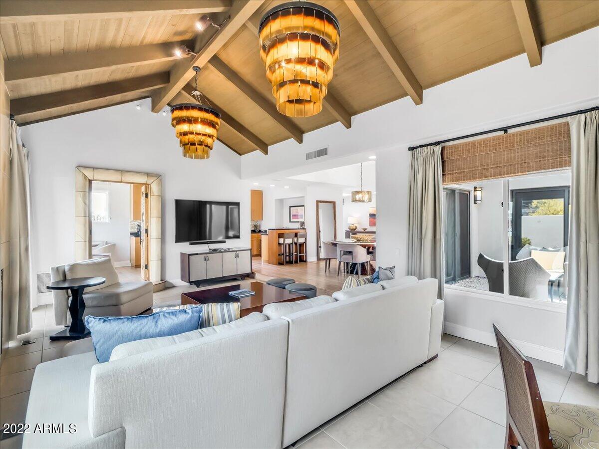 The Phoenician - Residential