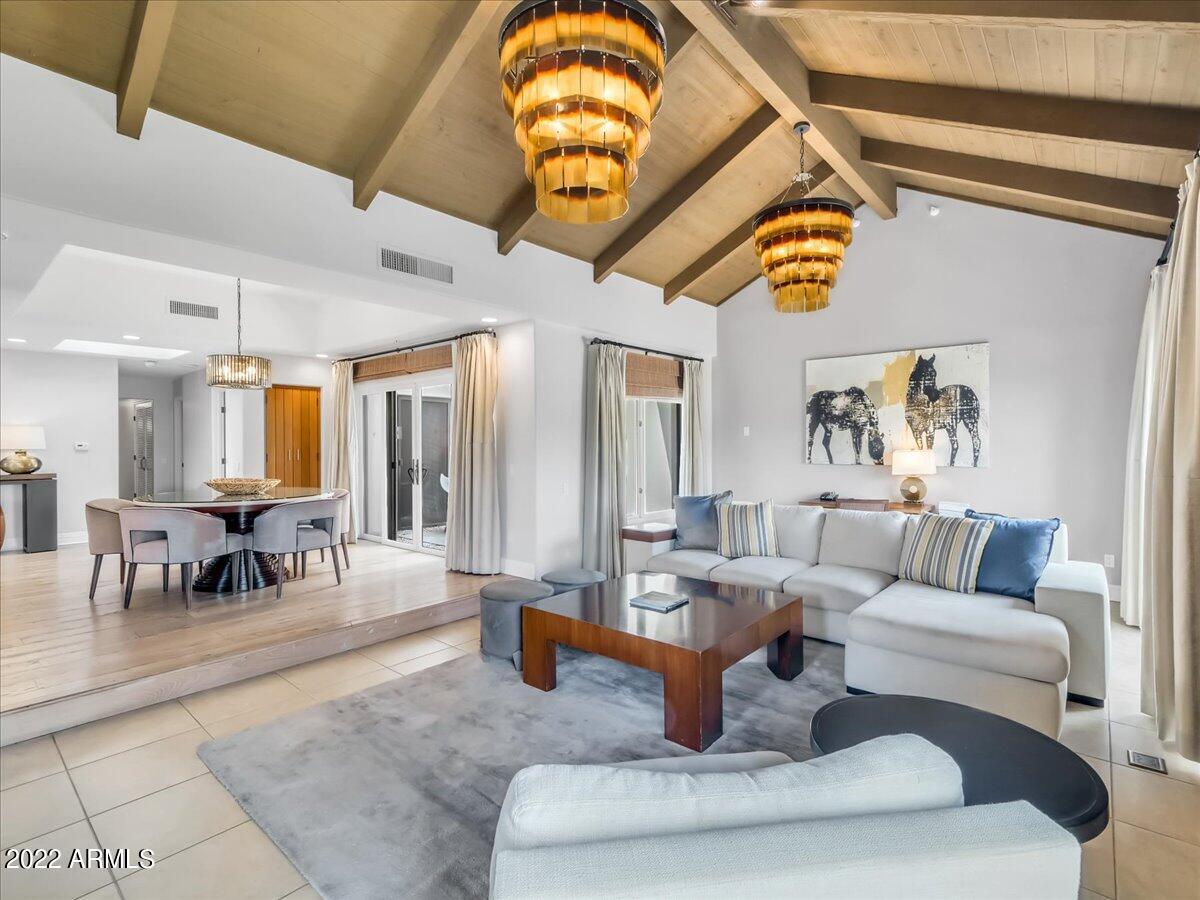 6000 E Camelback Road 7707