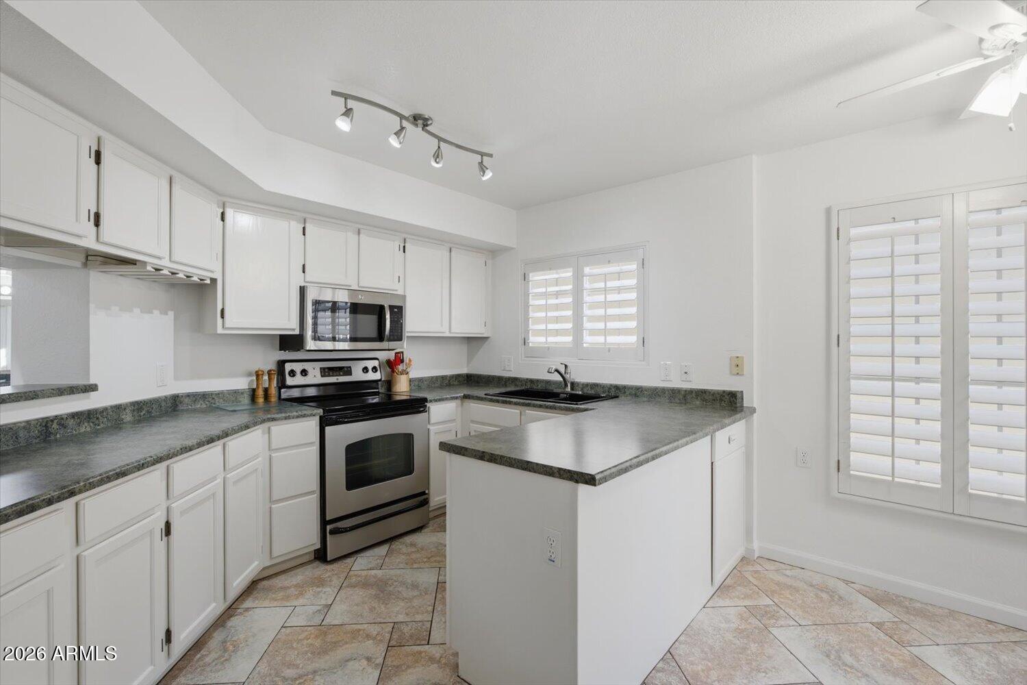 17179 N ZUNI Trail