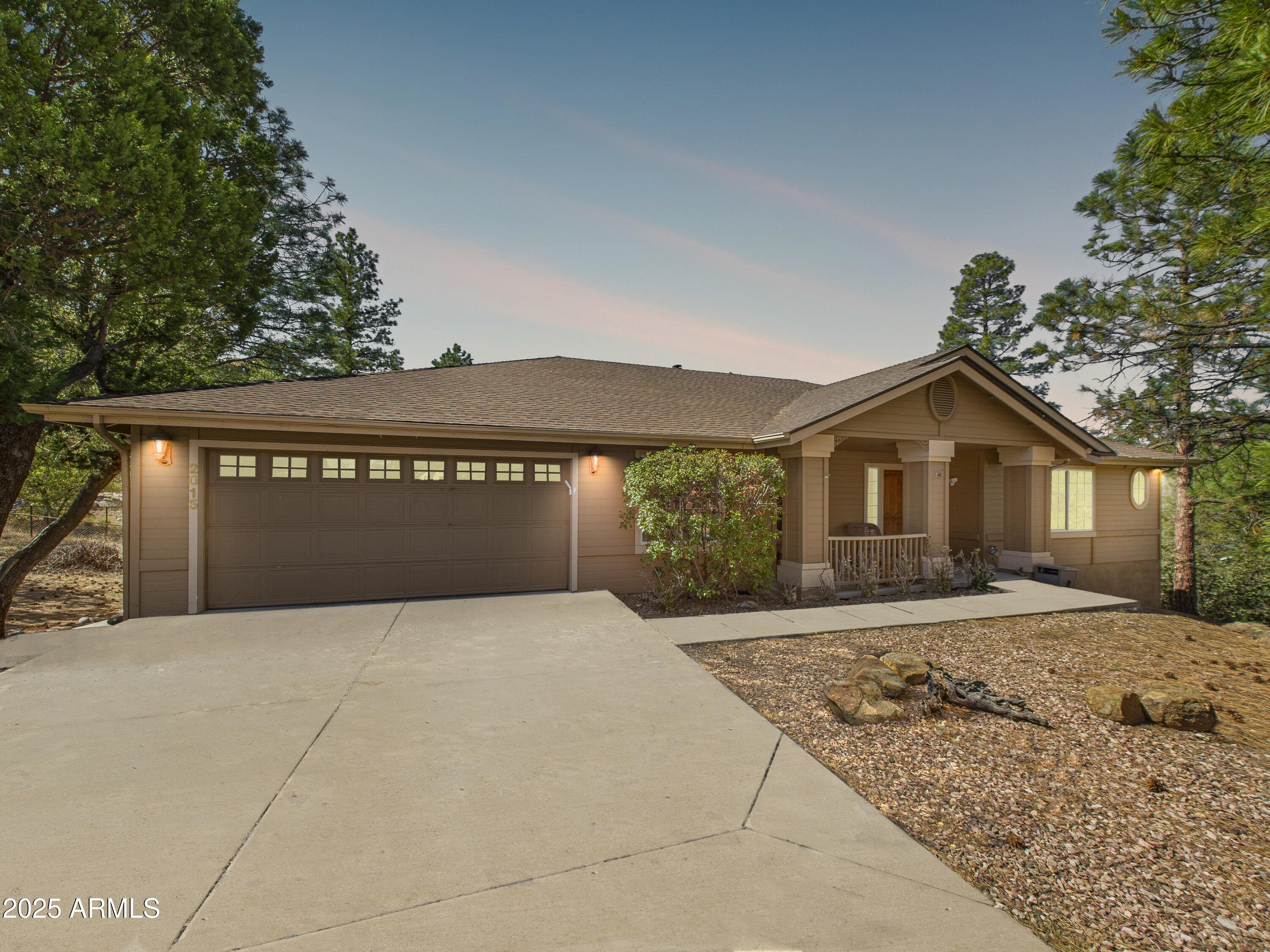 2015 W SHADOW VALLEY RANCH Road