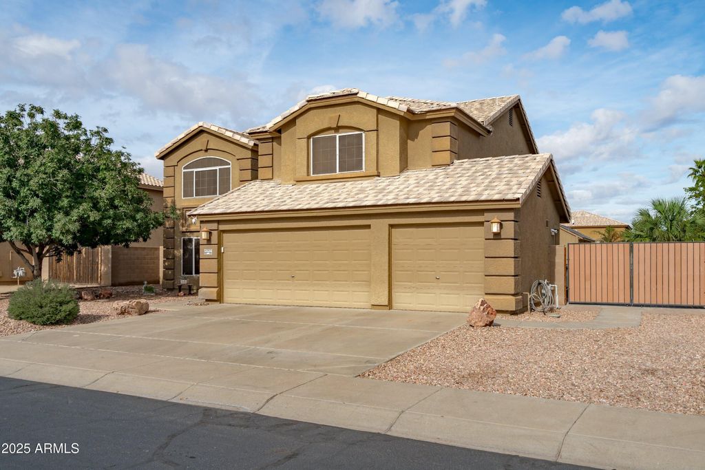 Photo of 12426 W Sierra Street, El Mirage, AZ 85335 (MLS # 6948730)