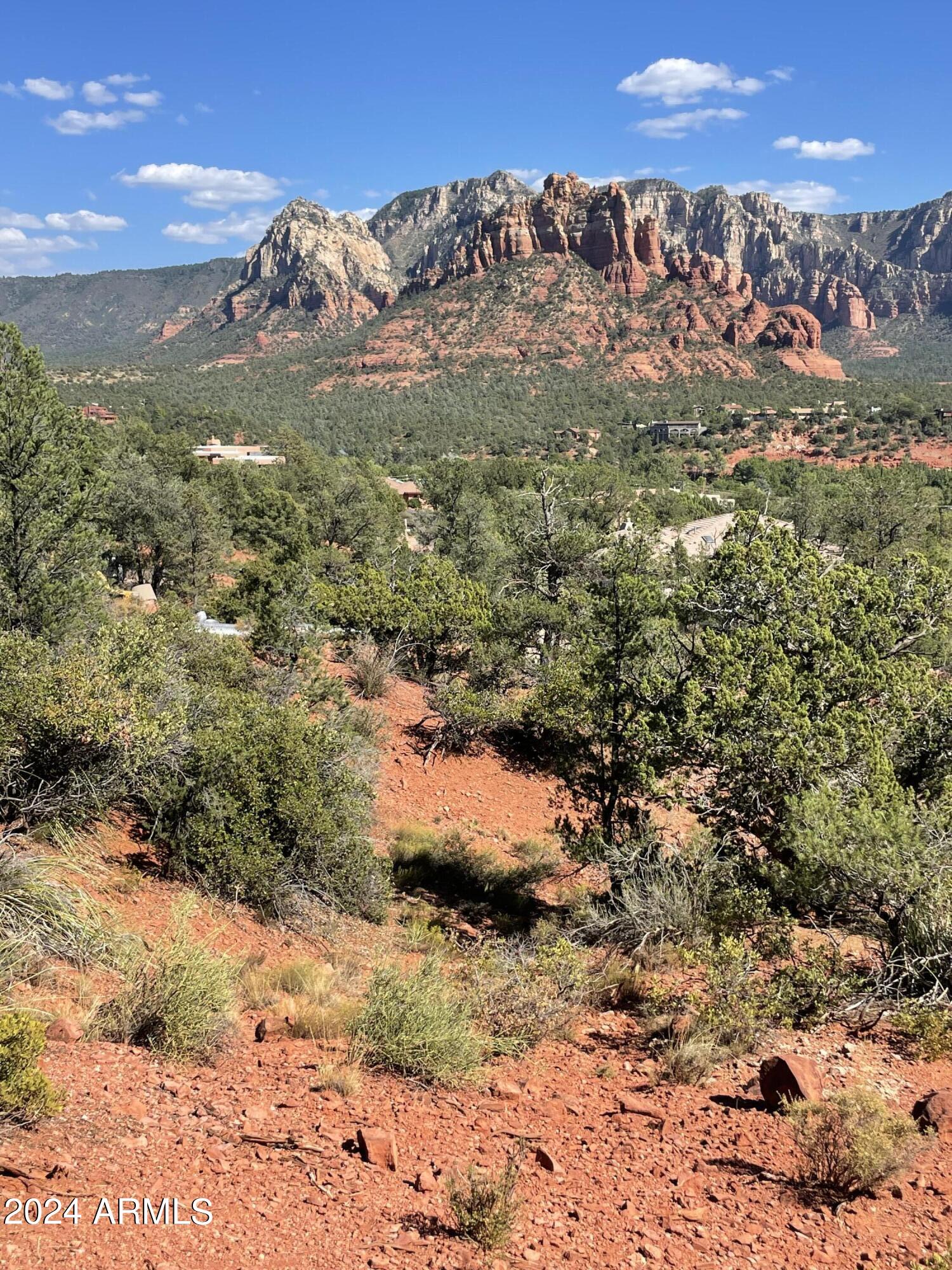 SKY RIDGE ESTATES - Land