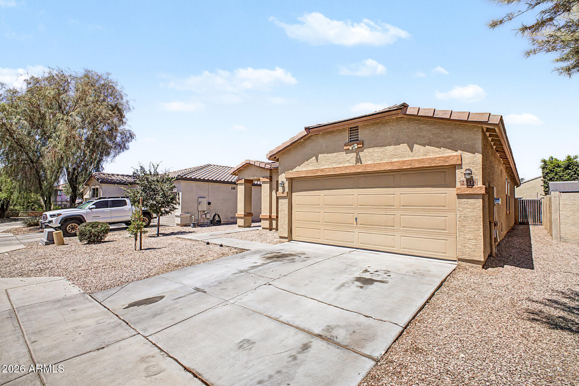 2318 S 100TH Lane