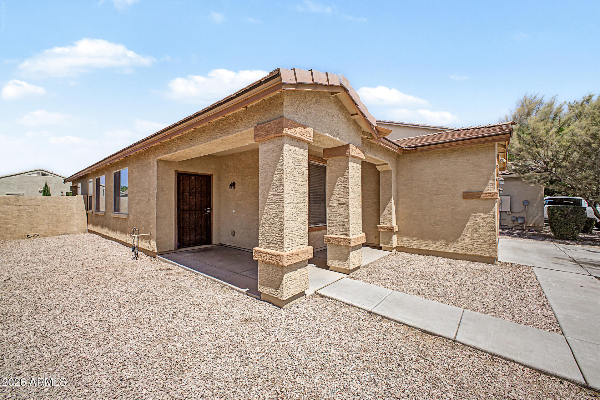 2318 S 100TH Lane