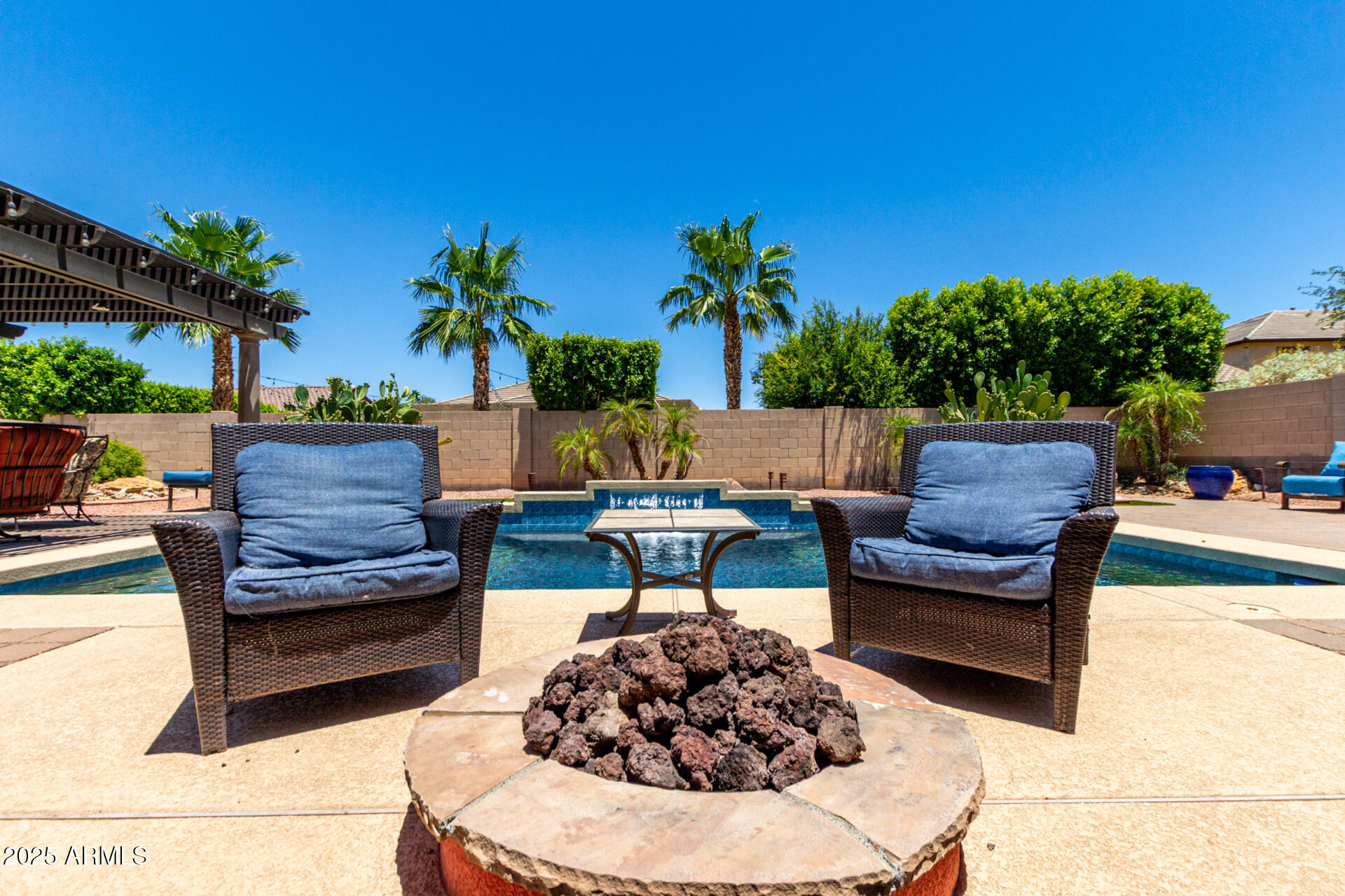 18174 W WIND SONG Avenue