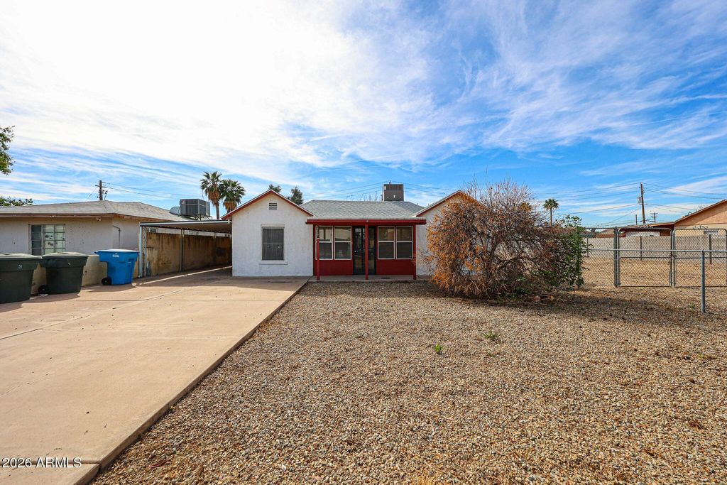 Photo of 2119 W Elm Street, Phoenix, AZ 85015 (MLS # 7003617)