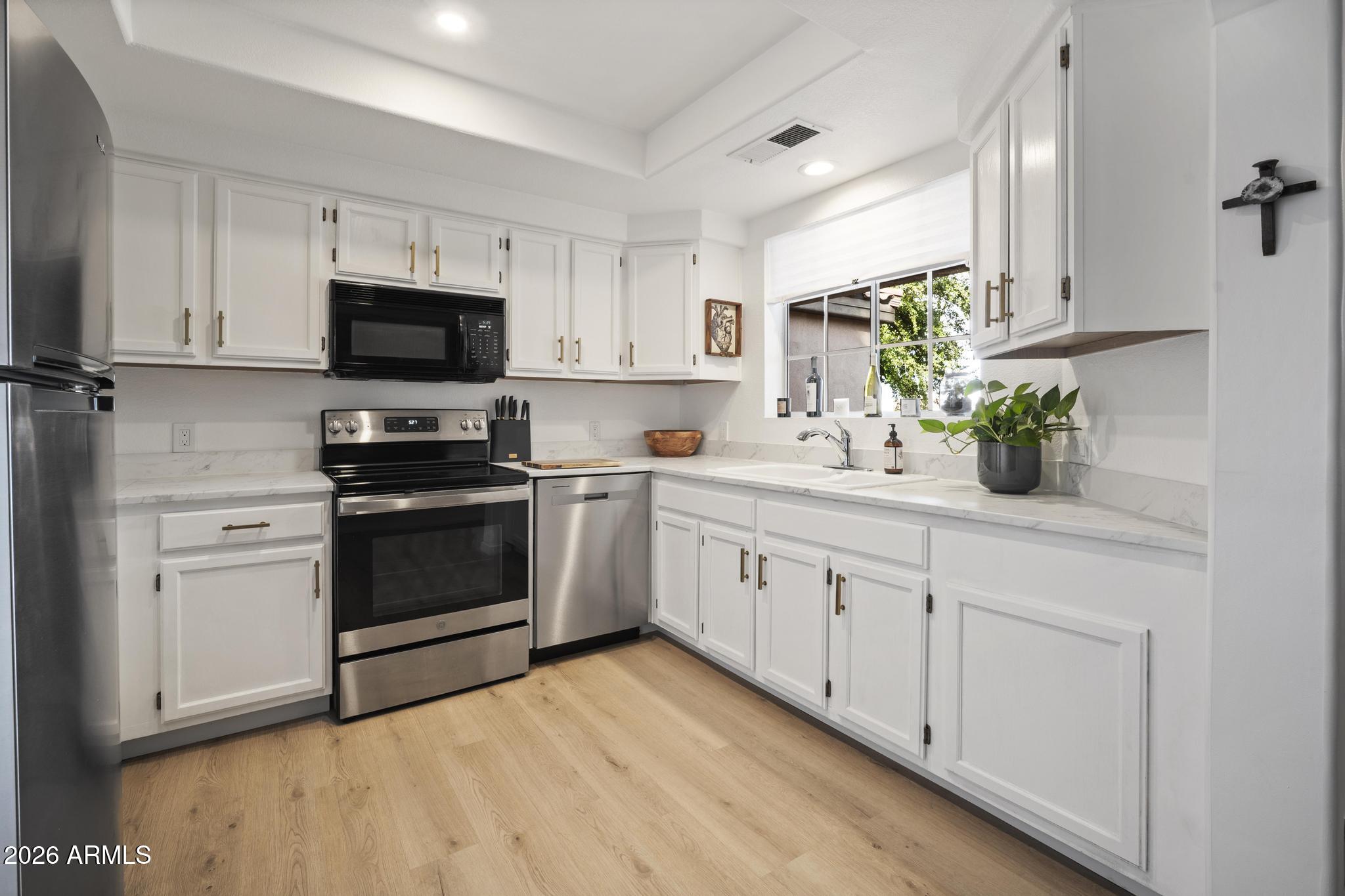 10101 N ARABIAN Trail N 2020