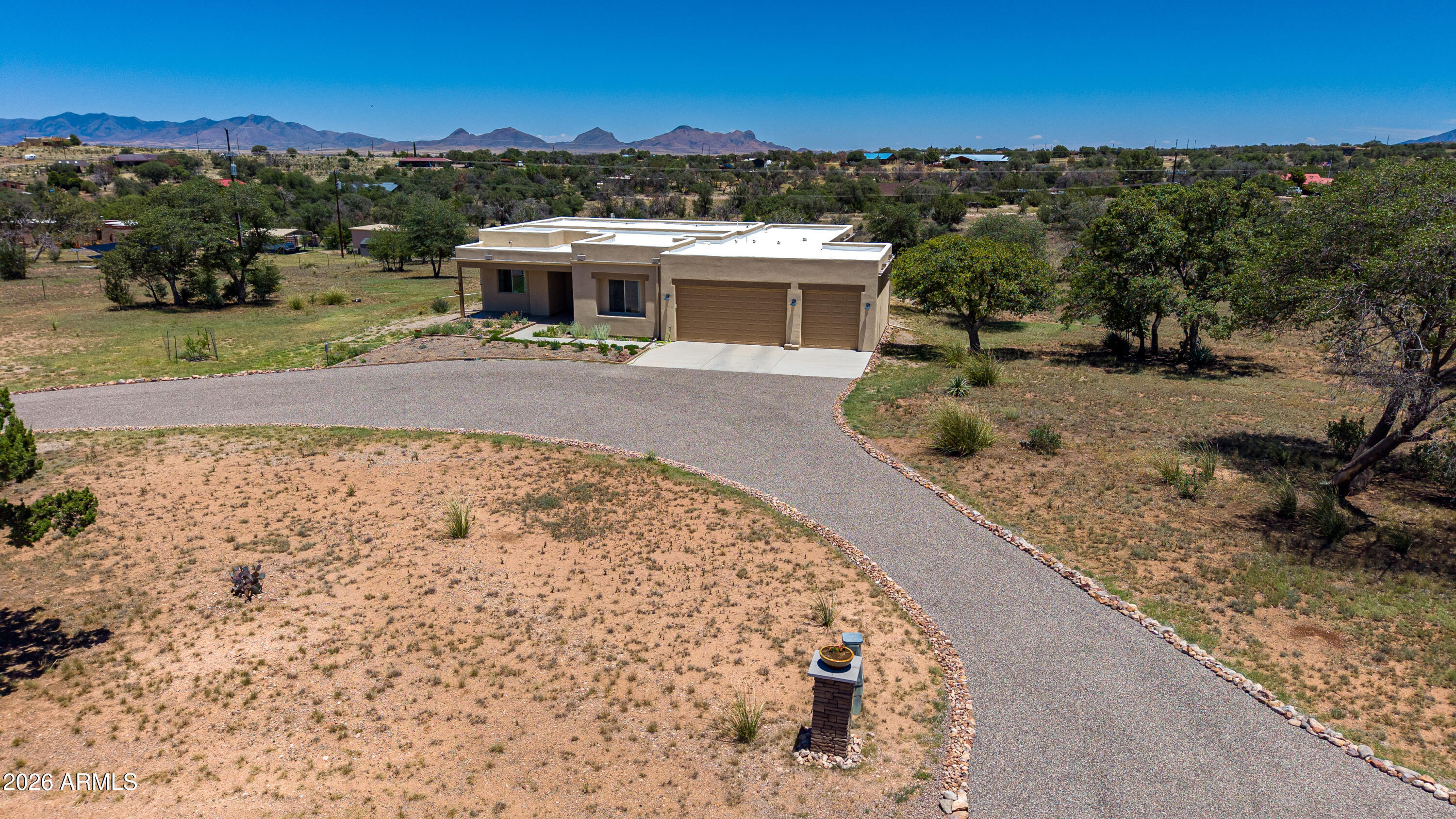 195 E PAPAGO SPRINGS Road