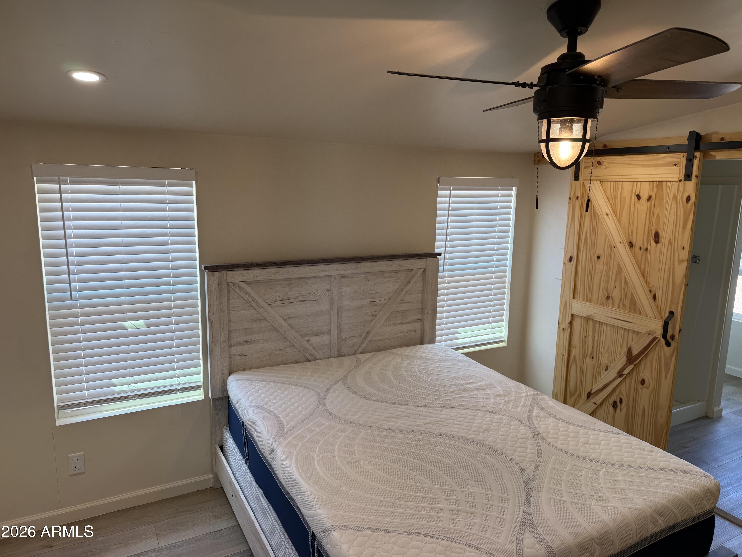 455 WALNUT SPRINGS --