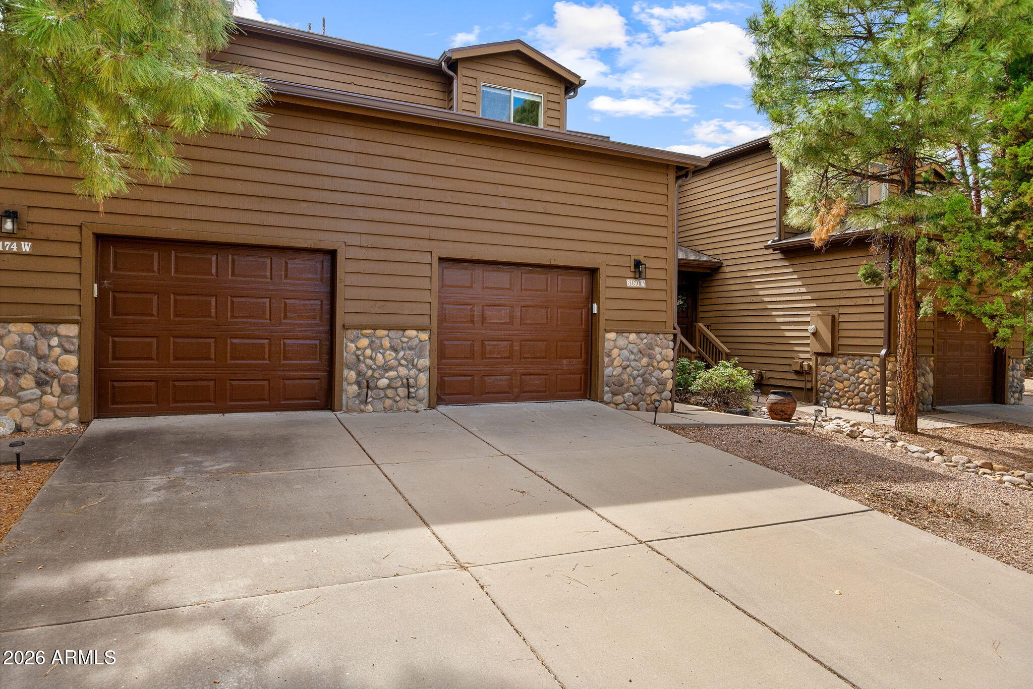 6180 W STARLIGHT RIDGE Parkway