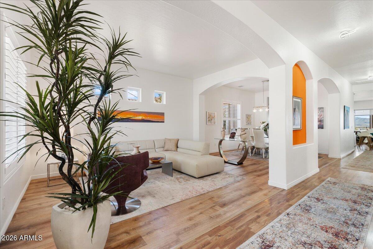 1111 N WIDE OPEN Trail