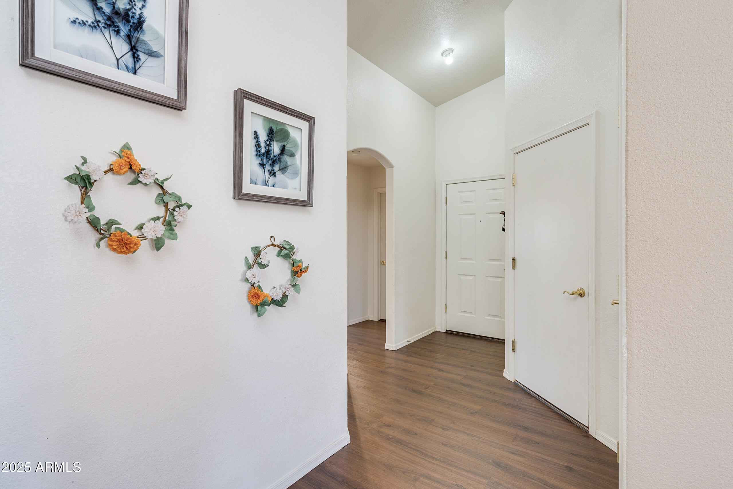 1169 Montrose Avenue