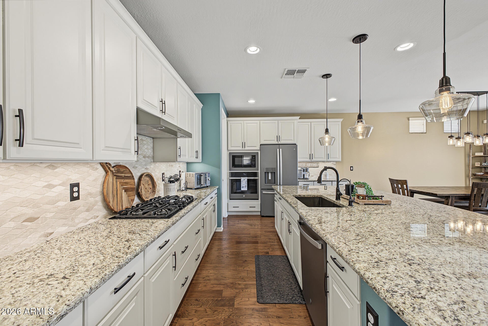 2807 W BLUE RIVER Drive