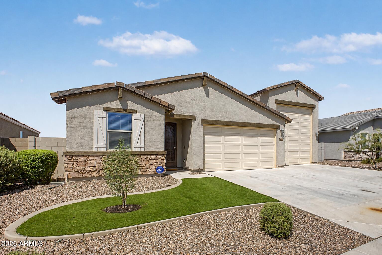 4370 W SUNCUP Drive