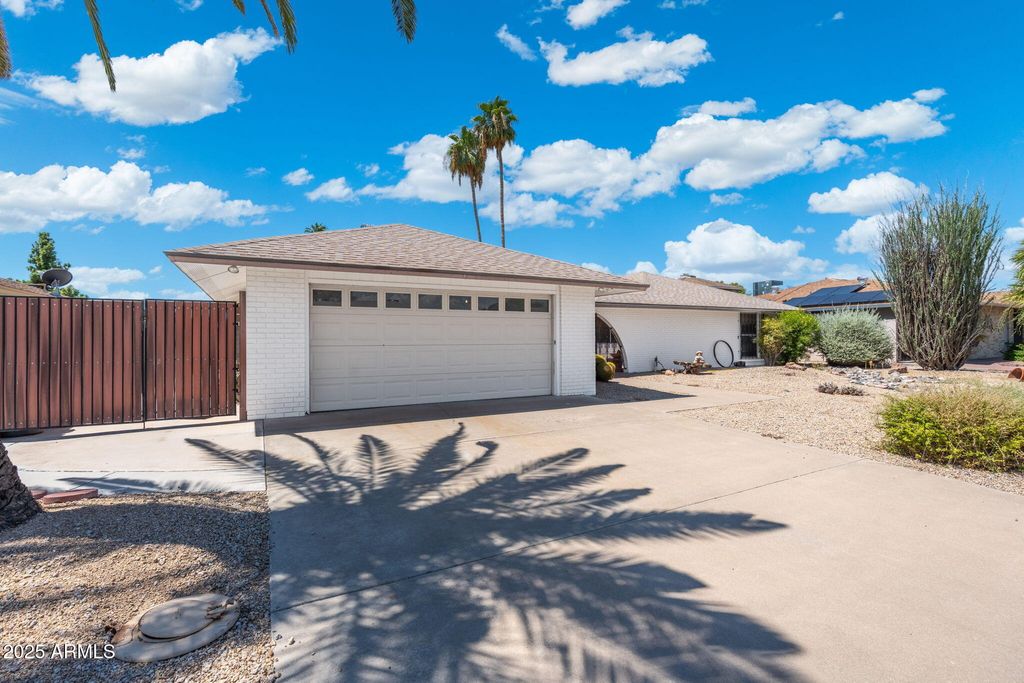 Photo of 19820 N Cherry Tree Lane, Sun City, AZ 85373 (MLS # 6913584)