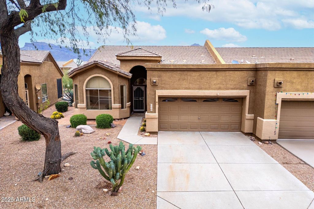 Photo of 7328 E Palo Brea Drive, Gold Canyon, AZ 85118 (MLS # 6962666)