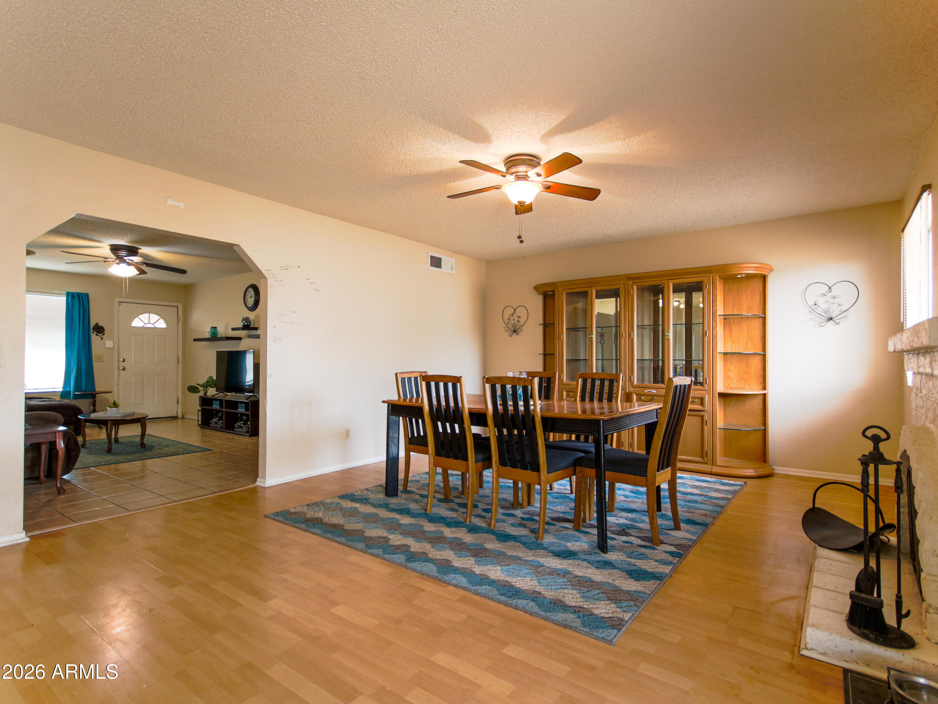 522 W HIGHLAND Street