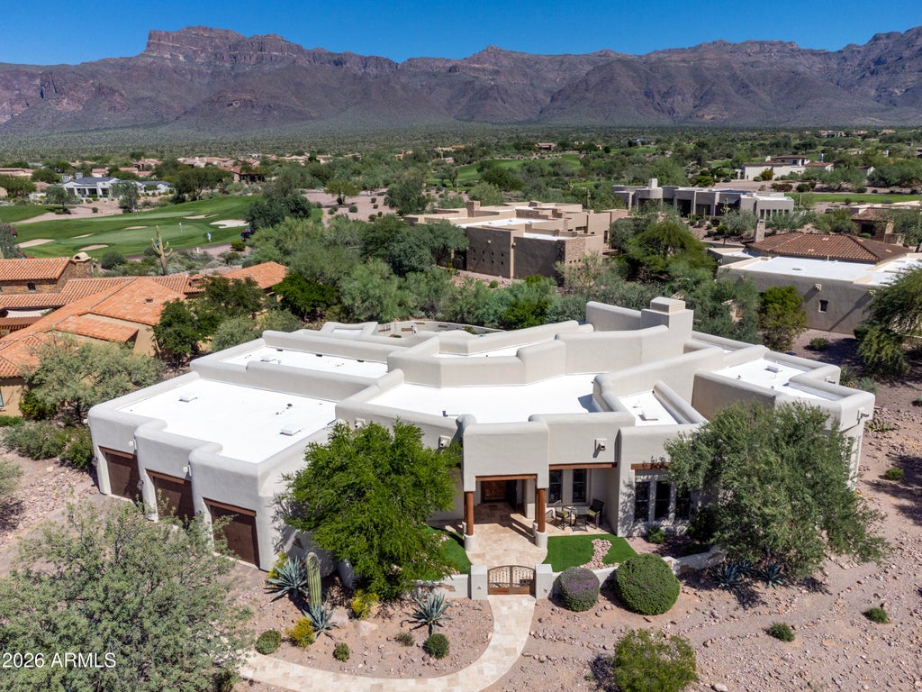 Photo of 3009 S Juniper Village Court, Gold Canyon, AZ 85118 (MLS # 7094516)