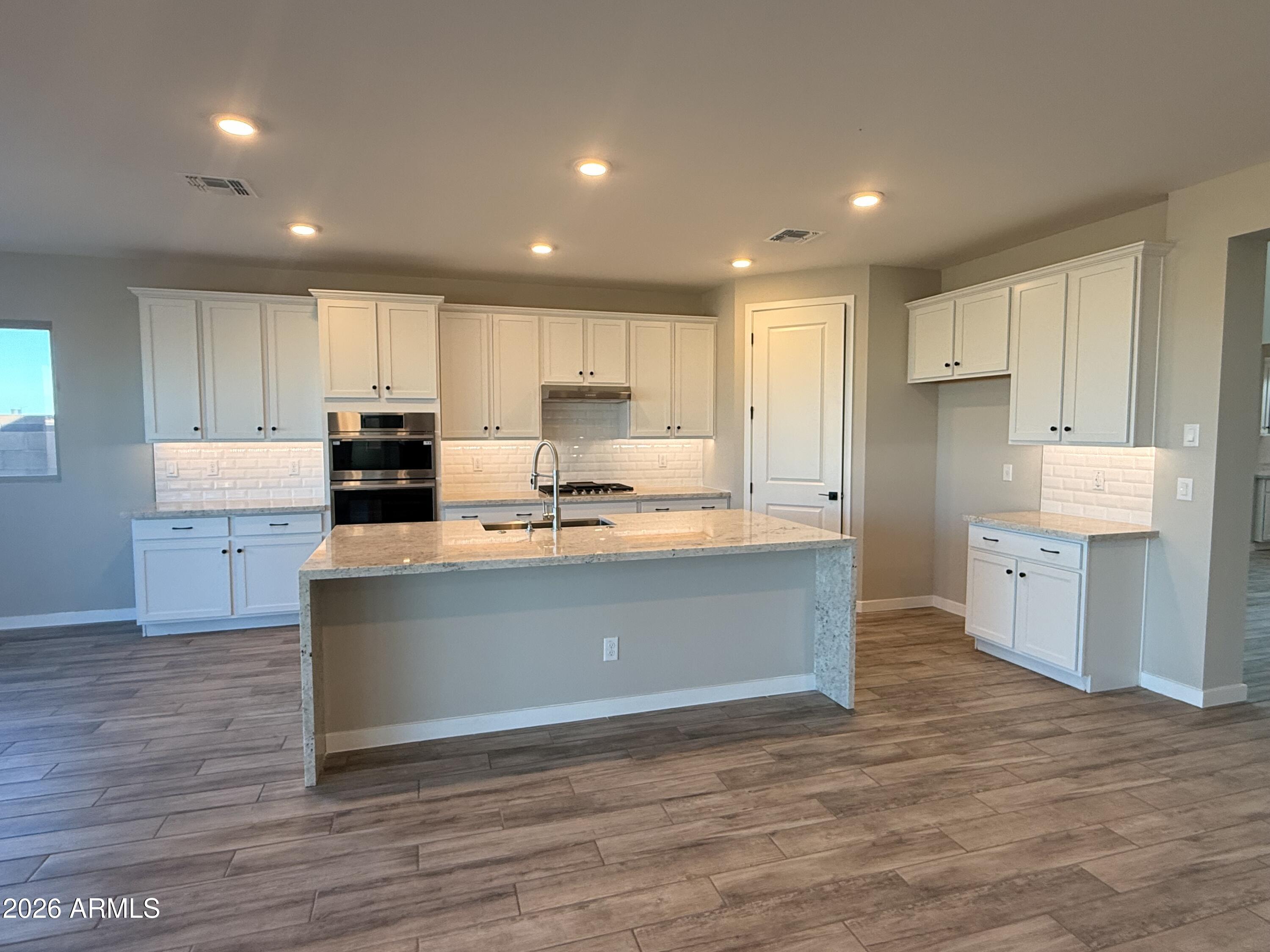 17624 W DIANA Avenue