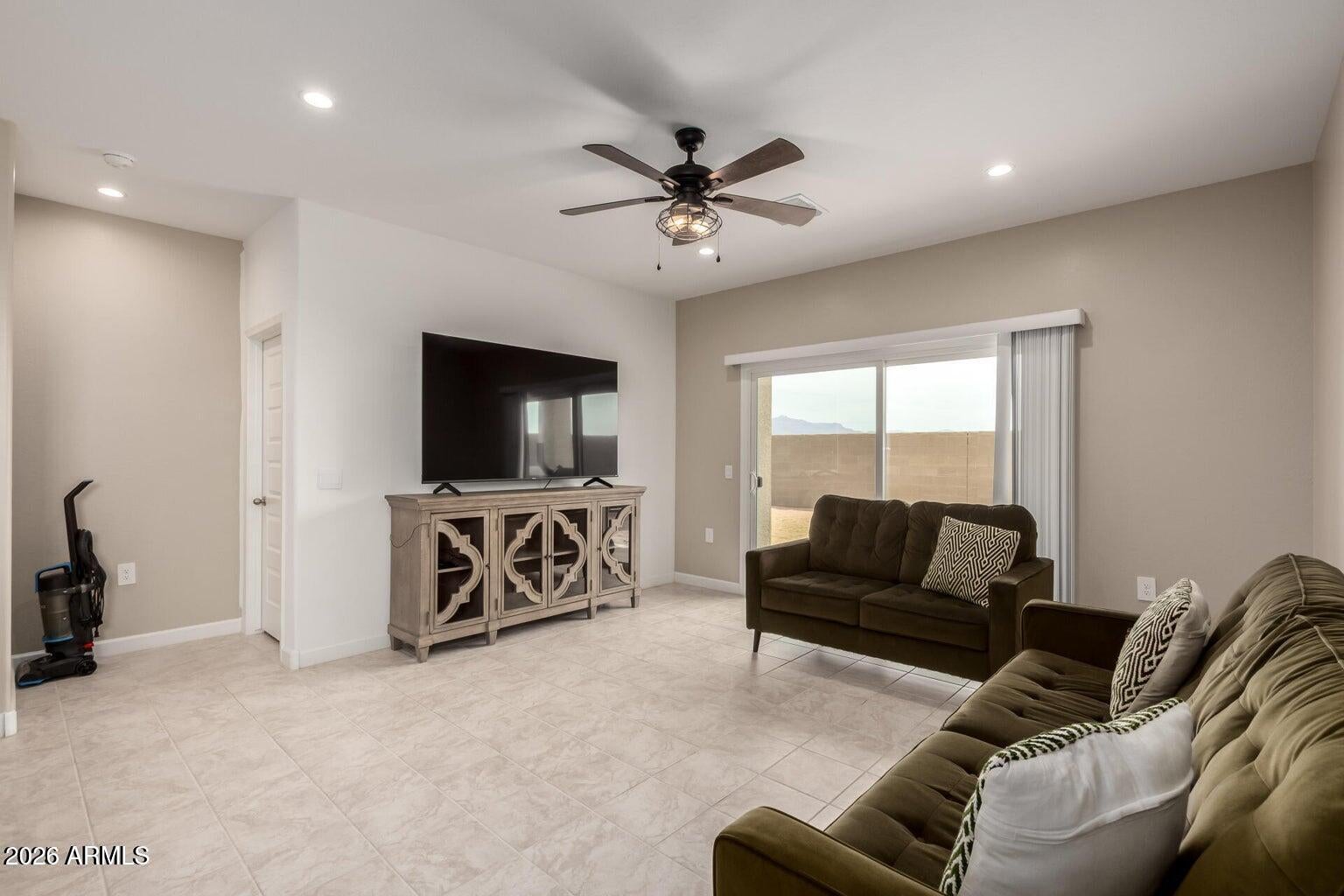 10347 S Saguaro Drive