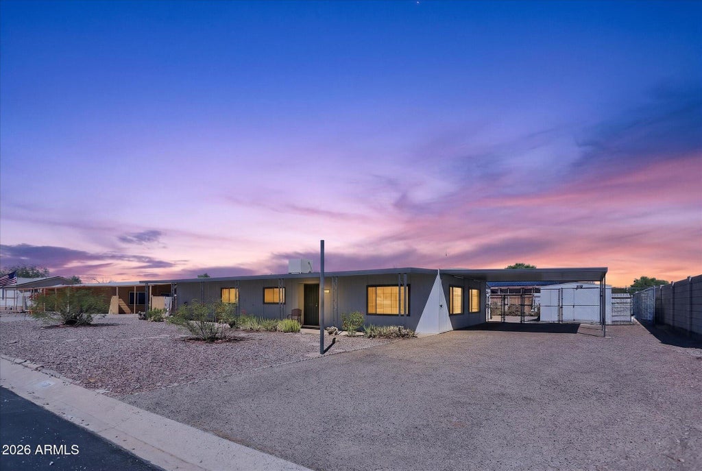 Photo of 7002 W Wanda Lynn Lane, Peoria, AZ 85382 (MLS # 7090452)