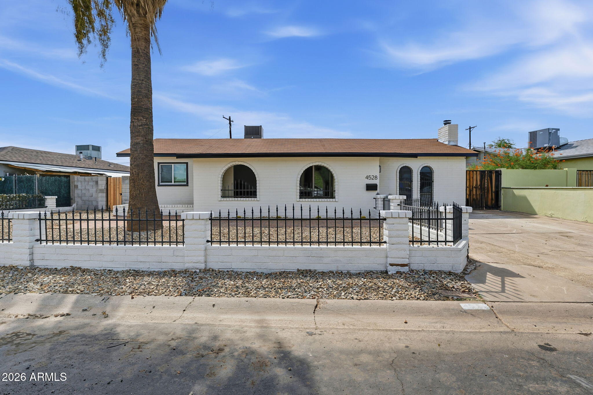 4528 N 50TH Avenue