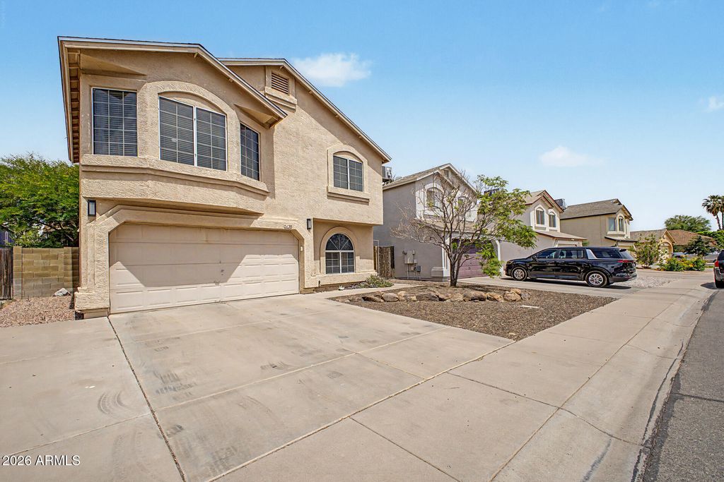 Photo of 5130 W Saragosa Street, Chandler, AZ 85226 (MLS # 7015655)